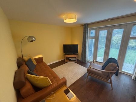 Ffordd Danygraig, Swansea, SA9 - Photo 4