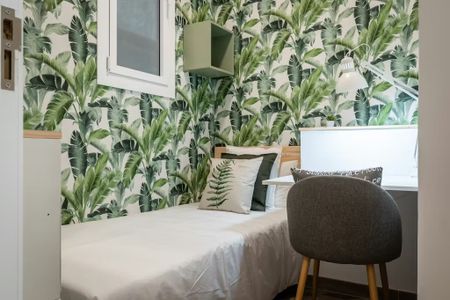 Carrer del Rosselló, Barcelona, Catalonia 08008 - Foto 5