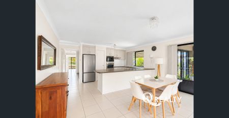Large Family Living! (3 Living Spaces) - Photo 4
