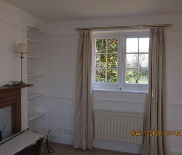 2 bedroom bungalow to rent - Photo 2