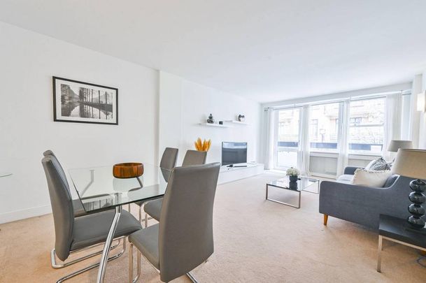 2 bedroom flat to rent - Photo 1