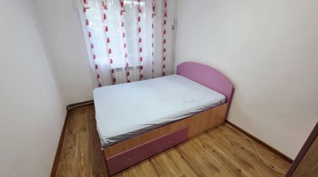 De inchiriat apartament, 3 camere, semidecomandat, 54 mp, Alexandru cel Bun, Minerva, Cod 163282 - Fotografie 3