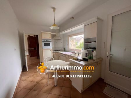 Location Maison 4 pièces 117 m2 à Martigné-Ferchaud - Photo 2
