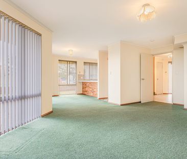 BRING ON SUMMER! - Photo 4