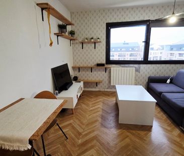 Location Appartement 1 pièce 33m² ORLEANS 45000 - Photo 1