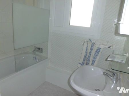 F3 RUE AUGUSTE LECHESNE - Photo 5