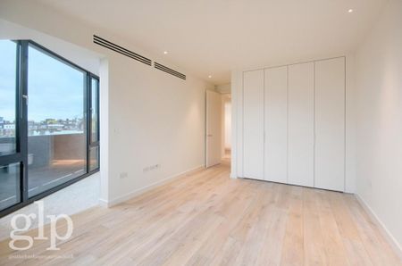 3 bedroom penthouse to rent - Photo 2