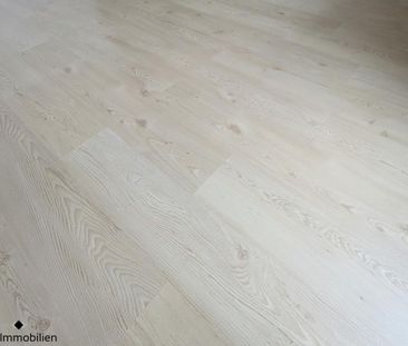 ++ charmante 4-Raum-Wohnung - mit großem Balkon - in Chemnitz / Kap... - Foto 1