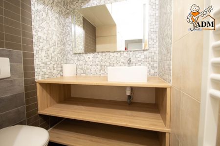 Location F2 MEUBLÉ TYPE LOFT EN DUPLEX - Photo 4