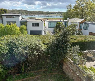 4 bedroom detached house to rent - Photo 1