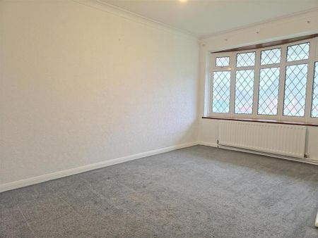2 bedroom semi-detached bungalow to rent - Photo 5