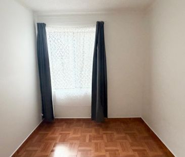 Neat & Comfortable Unit in a Convenient Canley Vale Location - Photo 2