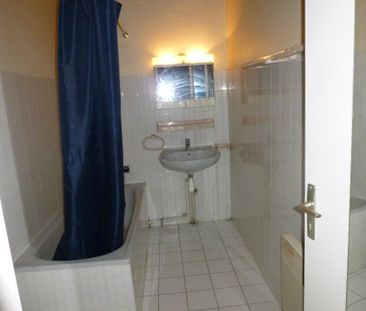 APPARTEMENT T2 48M - Photo 5