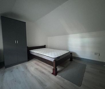 1 bedroom house of multiple occupation to rent - Photo 4