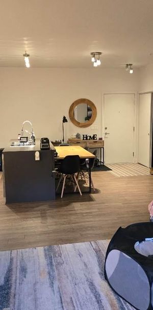 4 et demi à louer - Sainte-catherine, rive sud de Montréal - Photo 1