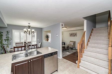 For Lease - 3358 Mikalda Road, Burlington, Ontario - Photo 4