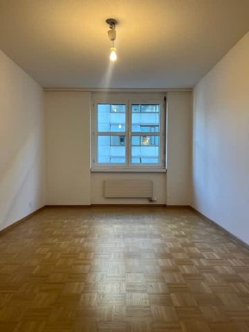 2.5 Zimmer, 66 m², 3. Stock - Photo 2
