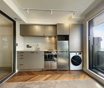 Welcome to 602/8 Chaffers Street - Photo 4