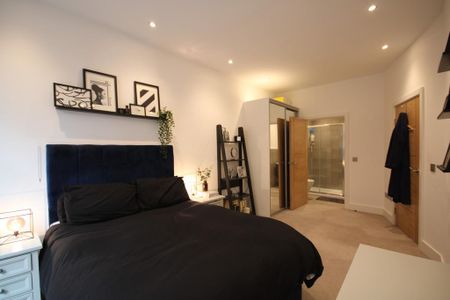 2 bedroom apartment to rent - Photo 4