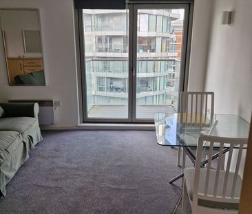 Studio Flat, Michigan Building, E14 - Photo 4