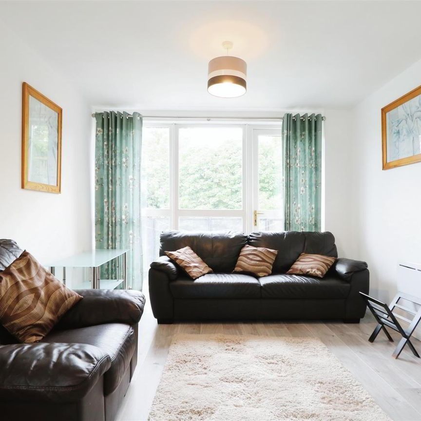 21 Horizon Buildings, 678 Shore Road, BT154HH, Belfast - Photo 1