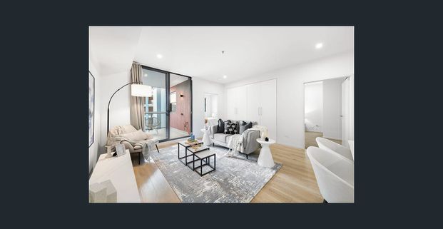Quiet Two Bedroom Plus Study apartment In the Lofts II Homebush - Photo 1