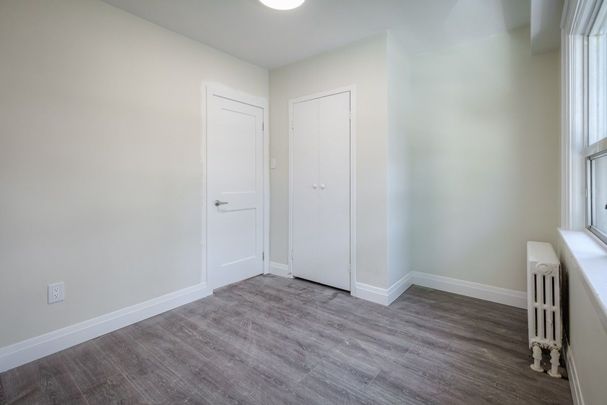 For Lease - 135 Jane Street Unit# 1, Toronto, Ontario - Photo 1