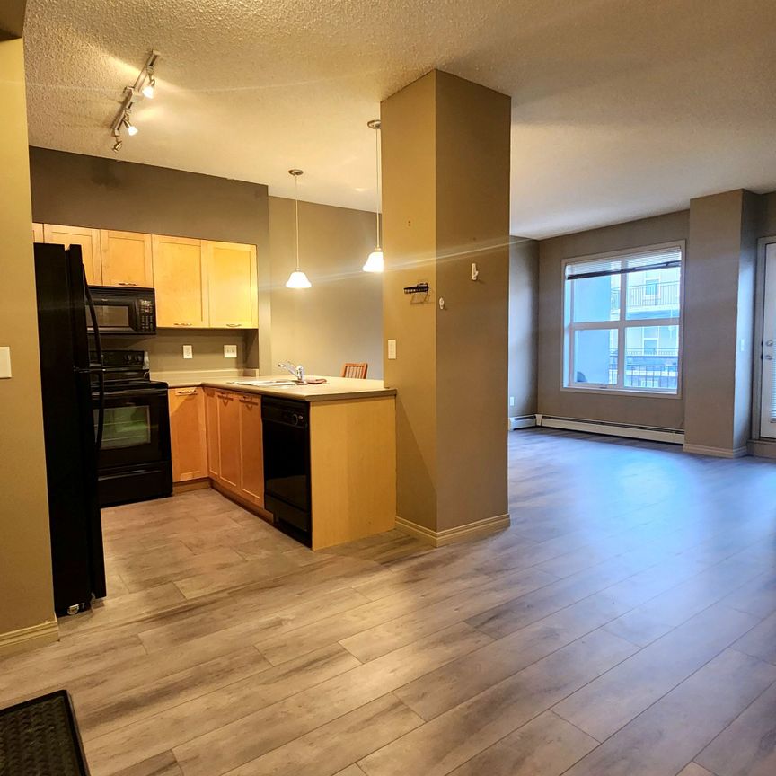 512, 4245 - 139 Avenue, Edmonton, AB **unfurnished - Photo 1