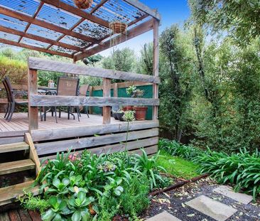 Two Bedroom Unit Perfectly Positioned in the Heart of Ringwood East - Photo 6