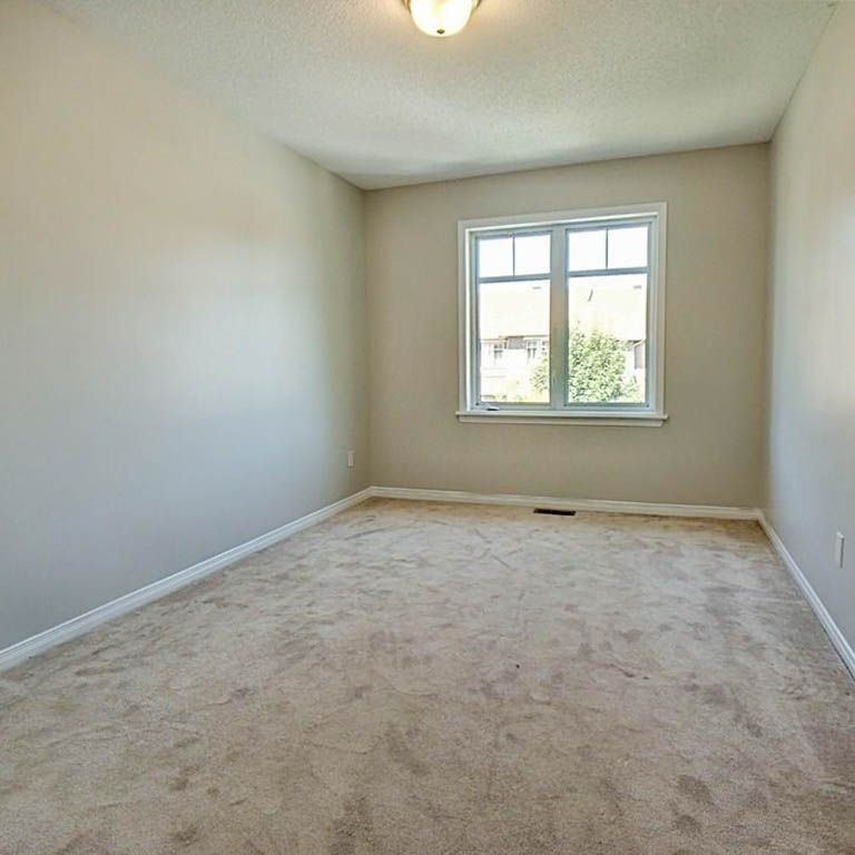 For Lease - 125 HORNCHURCH Lane, Barrhaven, Ontario - Photo 1