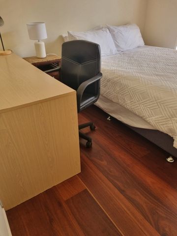 Furnished room available near Griffith University - Photo 3