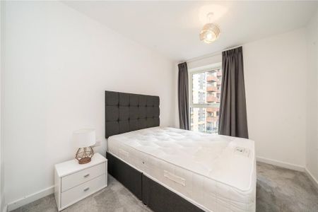 3 bedroom apartment to rent - Photo 3