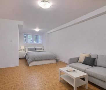 Studio face au Métro Laurier - Photo 1