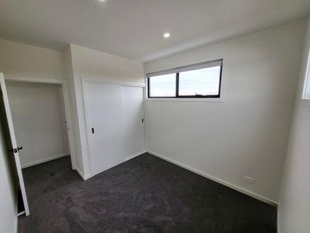 11 Blyton Road, Deanside VIC 3336 - House For Rent | Domain - Photo 3
