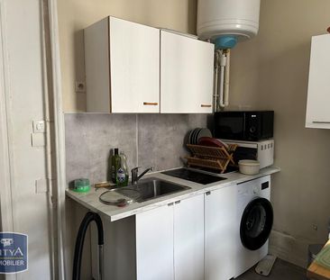Location Appartement 1 pièce 28m² BLOIS 41000 - Photo 2