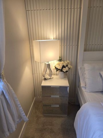 3 Bed Semi-Detached House, Penthouse Suite Dubai Inspired, EH5 - Photo 5