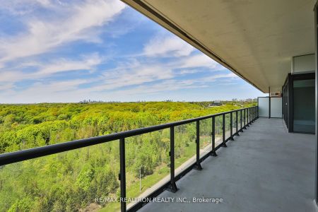 For Lease - 10 Inn On The Park Drive Unit# 901, Toronto, Ontario - Photo 2