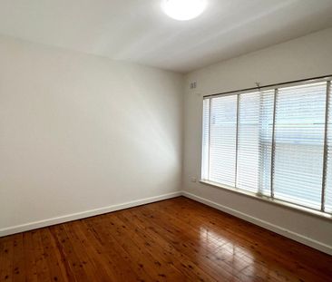 Spacious 2-Bedroom Unit In Heart Of Hurstville - Photo 1