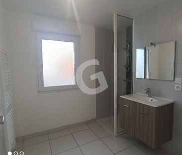 Location Appartement 3 pièces 66m² - Photo 5