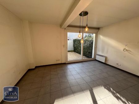Location Appartement 3 pièces 80m² EYBENS 38320 - Photo 2