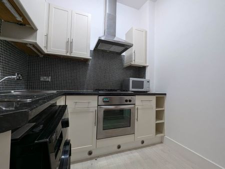 1 bed House to rent - Photo 3