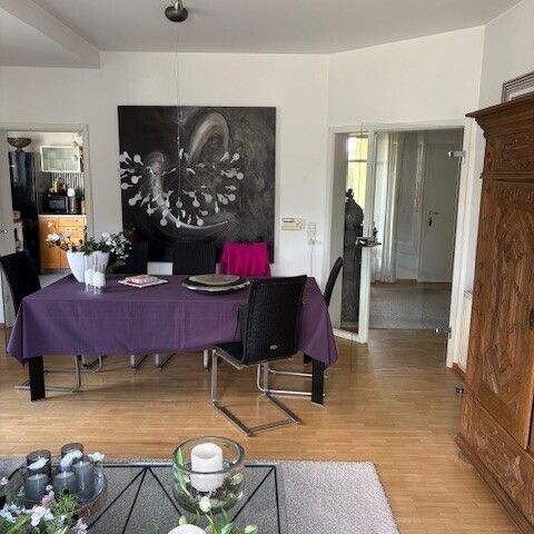 Lichtdurchflutete Wohnung in sehr ruhiger Wohnlage - Foto 1