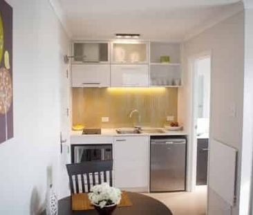 Self contained 1 bedroom unit - Photo 1