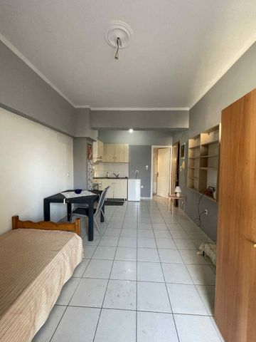 Studio/Γκαρσονιέρα για ενοικίαση Μέσα Αγυιά - Παναχαϊκή (Πάτρα) - Photo 3