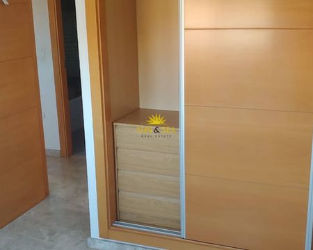 THREE-BEDROOM APARTMENT – ALICANTE - Photo 4