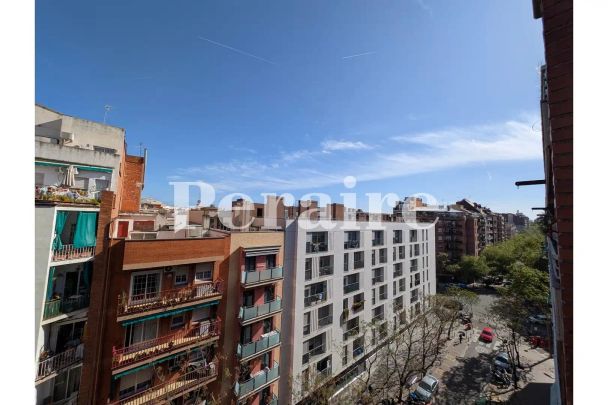 Piso de alquiler en Industria, 337, Navas - Photo 1