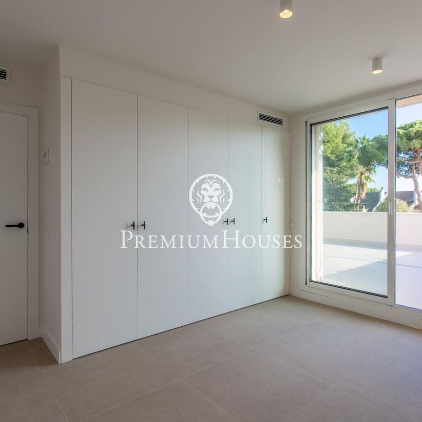 Casa en alquiler en Sant Andreu de Llavaneres en parcela totalmente plana - Photo 1