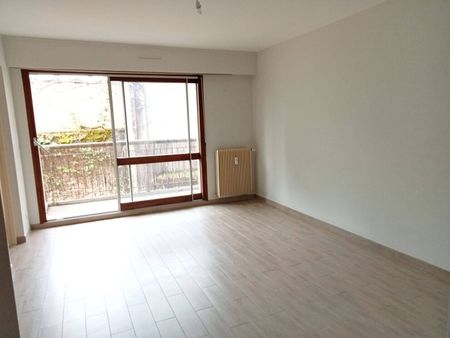 Location appartement 2 pièces 47.33 m² à Mâcon (71000) TRES CALME CENTRE VILLE - Photo 2