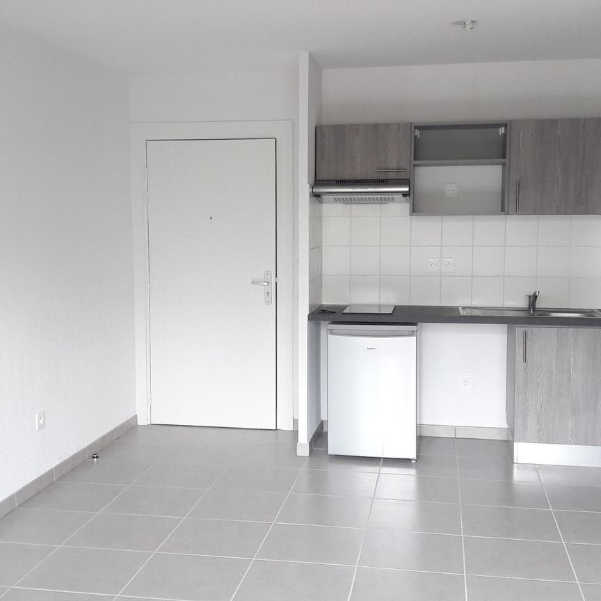 location Appartement T2 DE 42.02m² À COLOMIERS - Photo 1