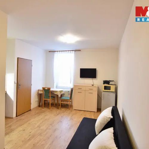 Pronájem bytu 1+kk, 30 m - Фото 1
